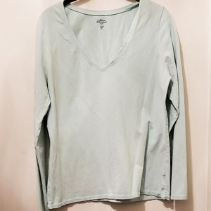 Old Navy thermal longsleeve shirt